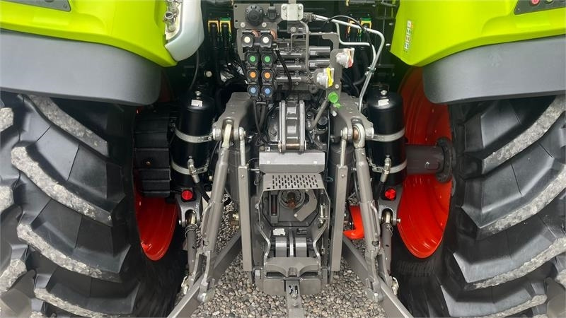 Claas Arion 440 CIS med frontlæsser - جرار: صور 4 Claas Arion 440 CIS med frontlæsser - جرار: صور 4