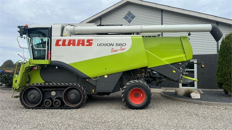 Claas LEXION 560 Med ny bælter og 4wd - حصادة شاملة: صور 5 Claas LEXION 560 Med ny bælter og 4wd - حصادة شاملة: صور 5