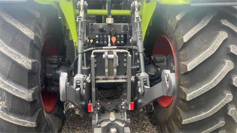 Claas XERION 5000 Trac. Med GPS anlæg. Ultimativ trækker - جرار: صور 4 Claas XERION 5000 Trac. Med GPS anlæg. Ultimativ trækker - جرار: صور 4