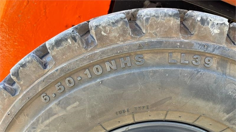 Doosan D30 G med kabine og KUN 57 TIMER FRA NY, MED TIME  - رافعة شوكية ديزل: صور 3 Doosan D30 G med kabine og KUN 57 TIMER FRA NY, MED TIME  - رافعة شوكية ديزل: صور 3