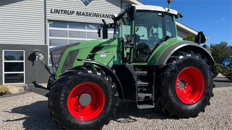 Fendt 826 Vario Pæn godt udstyret traktor. - جرار: صور 2 Fendt 826 Vario Pæn godt udstyret traktor. - جرار: صور 2