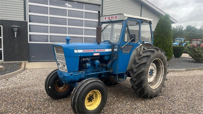 Ford 5000 Y-model  - جرار: صور 2 Ford 5000 Y-model  - جرار: صور 2