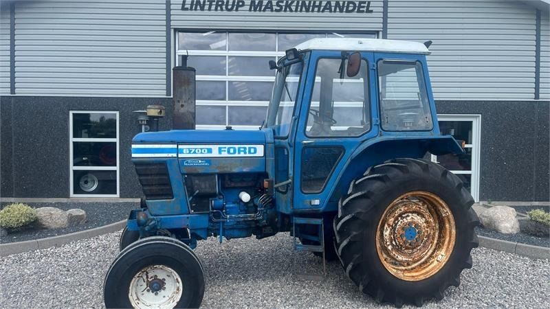 Ford 6700 - جرار: صور 1 Ford 6700 - جرار: صور 1