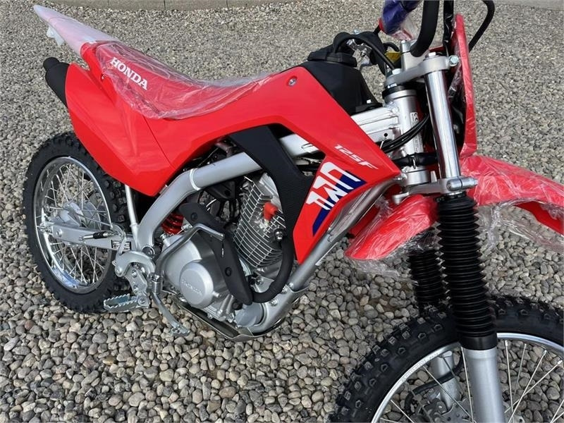 Honda CRF 125 FB Den helt nye model - اتفس: صور 2 Honda CRF 125 FB Den helt nye model - اتفس: صور 2