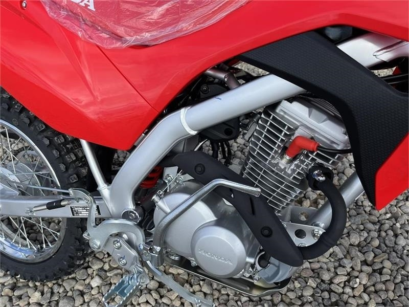 Honda CRF 125 FB Den helt nye model - اتفس: صور 3 Honda CRF 125 FB Den helt nye model - اتفس: صور 3