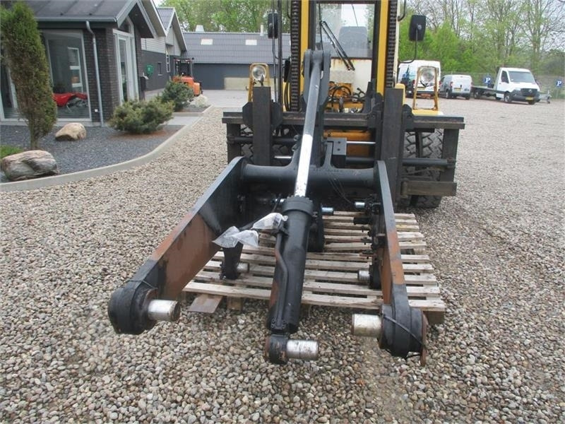 Hyundai HL955 A XT lang arm - ذراع الرافعة - اللودر بعجل: صور 4 Hyundai HL955 A XT lang arm - ذراع الرافعة - اللودر بعجل: صور 4