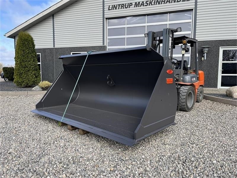 JST Skovl 3.4m3 med volvoskifte og 3m bred. NY SKOVL.  - بكت - آلات البناء: صور 1 JST Skovl 3.4m3 med volvoskifte og 3m bred. NY SKOVL.  - بكت - آلات البناء: صور 1