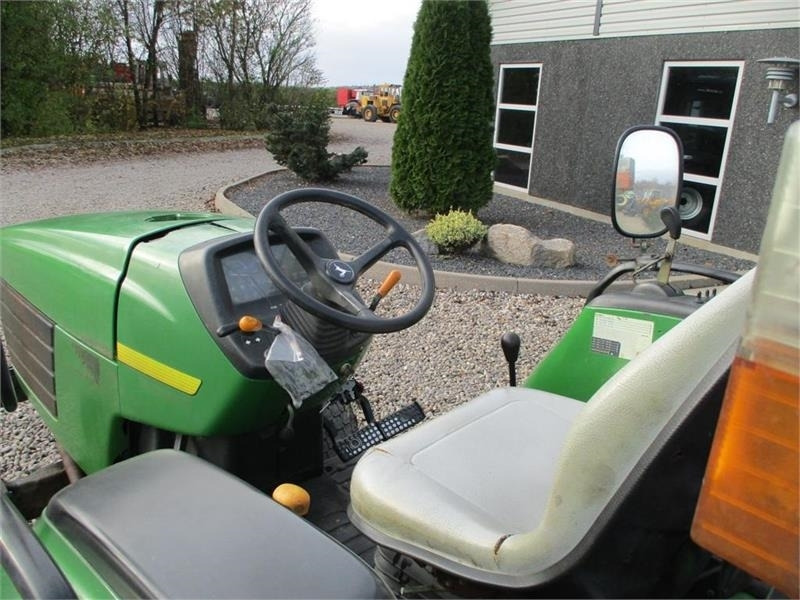 John Deere 4600 Med Græshjul - جرار: صور 5 John Deere 4600 Med Græshjul - جرار: صور 5