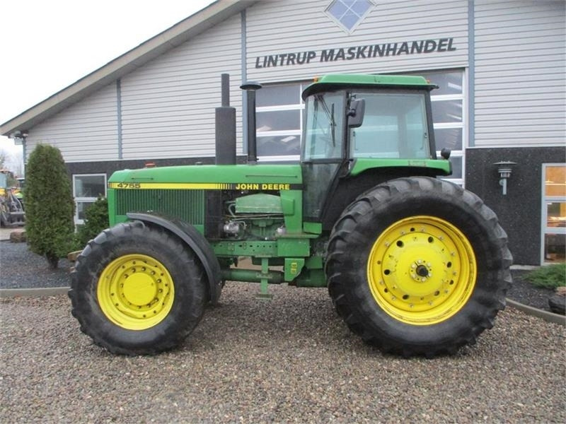 John Deere 4755 En rigtig kraftkarl med den store 7,6L motor - جرار: صور 5 John Deere 4755 En rigtig kraftkarl med den store 7,6L motor - جرار: صور 5