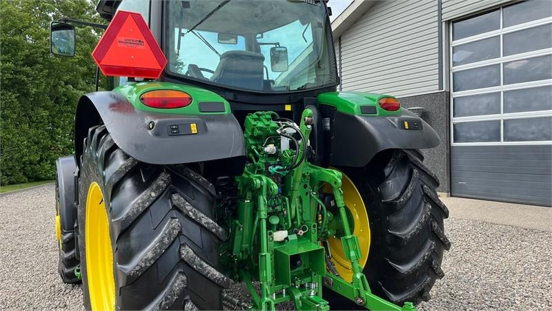 John Deere 6135R Krybegear, frontlift, TLS Affjedret foraksel - جرار: صور 3 John Deere 6135R Krybegear, frontlift, TLS Affjedret foraksel - جرار: صور 3
