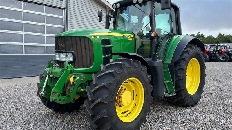 John Deere 6930 AutoPower med frontlift og front PTO - جرار: صور 3 John Deere 6930 AutoPower med frontlift og front PTO - جرار: صور 3