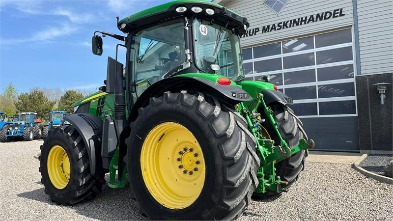 John Deere 7230R Med frontlift. Stor stærk traktor til små pe - جرار: صور 3 John Deere 7230R Med frontlift. Stor stærk traktor til små pe - جرار: صور 3