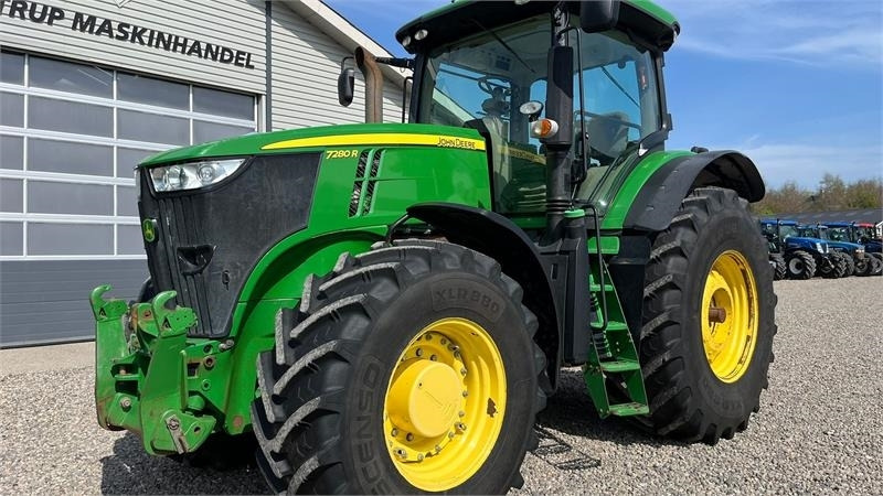 John Deere 7280R Næsten nye dæk, Autopower og frontlift - جرار: صور 1 John Deere 7280R Næsten nye dæk, Autopower og frontlift - جرار: صور 1
