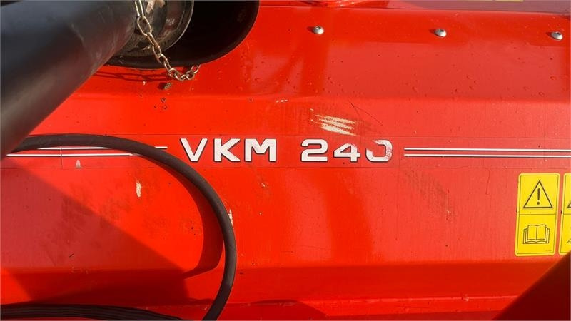 Kuhn VKM 240 Meget velholdt og ikke meget brugt slaglek - جزازة: صور 5 Kuhn VKM 240 Meget velholdt og ikke meget brugt slaglek - جزازة: صور 5