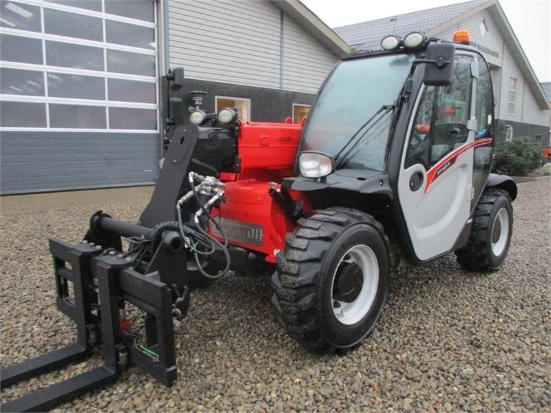 رافعة تلسكوبية Manitou MT625H Comfort Dansk maskine, med hydrauliske pall: صور 8