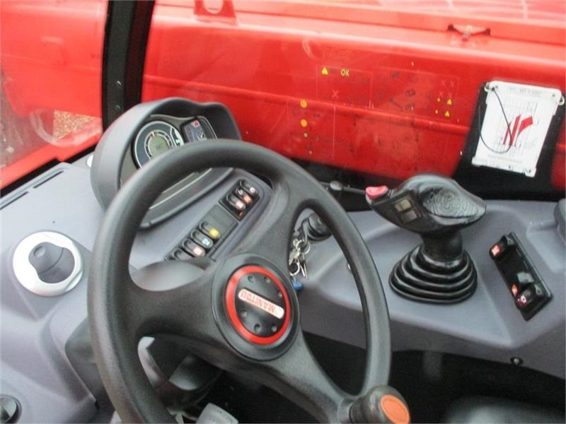 Manitou MT625H Comfort Dansk maskine, med hydrauliske pall - رافعة تلسكوبية: صور 4 Manitou MT625H Comfort Dansk maskine, med hydrauliske pall - رافعة تلسكوبية: صور 4