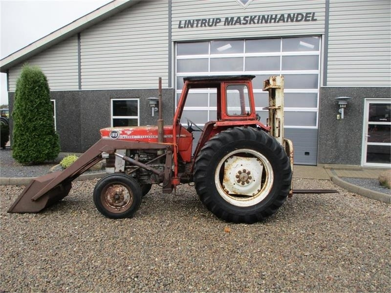 Massey Ferguson 165 Med Trucktårn og Frontlæsser - جرار: صور 5 Massey Ferguson 165 Med Trucktårn og Frontlæsser - جرار: صور 5