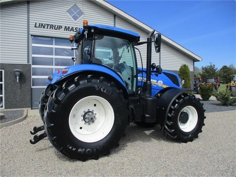 تأجير New Holland T7.230 AutoCommand, meget velholdt traktor  New Holland T7.230 AutoCommand, meget velholdt traktor: صور 14