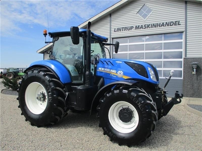 تأجير New Holland T7.230 AutoCommand, meget velholdt traktor  New Holland T7.230 AutoCommand, meget velholdt traktor: صور 17