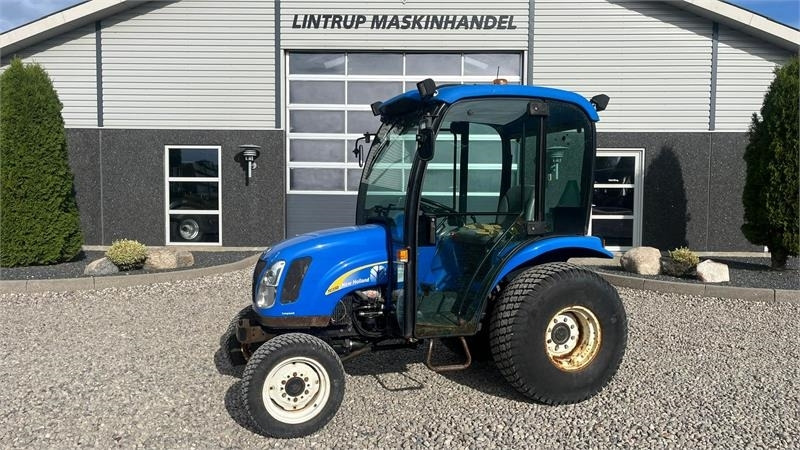 New Holland TC35DA Hydrostat - جرار: صور 1 New Holland TC35DA Hydrostat - جرار: صور 1