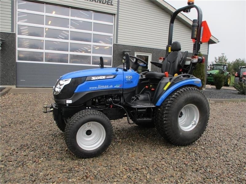 Solis 26 HST Hydrostat Turf hjul. - جرار: صور 2 Solis 26 HST Hydrostat Turf hjul. - جرار: صور 2