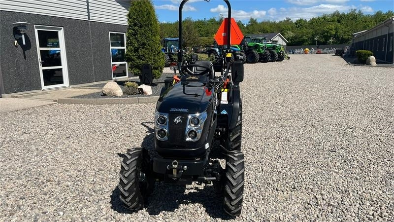 جرارات البلدية Solis S26 Limited Edition i sort 6+2 Gearmaskine med Ser: صور 16