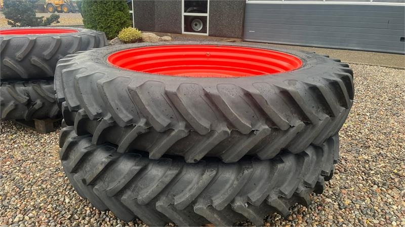 Sprøjtehjul 380/85R34 og 380/90R50 Har siddet på e - الإطارات - الآلات والماكينات الزراعية: صور 5 Sprøjtehjul 380/85R34 og 380/90R50 Har siddet på e - الإطارات - الآلات والماكينات الزراعية: صور 5