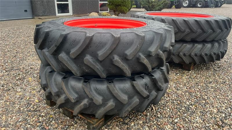 Sprøjtehjul 380/85R34 og 380/90R50 Har siddet på e - الإطارات - الآلات والماكينات الزراعية: صور 2 Sprøjtehjul 380/85R34 og 380/90R50 Har siddet på e - الإطارات - الآلات والماكينات الزراعية: صور 2