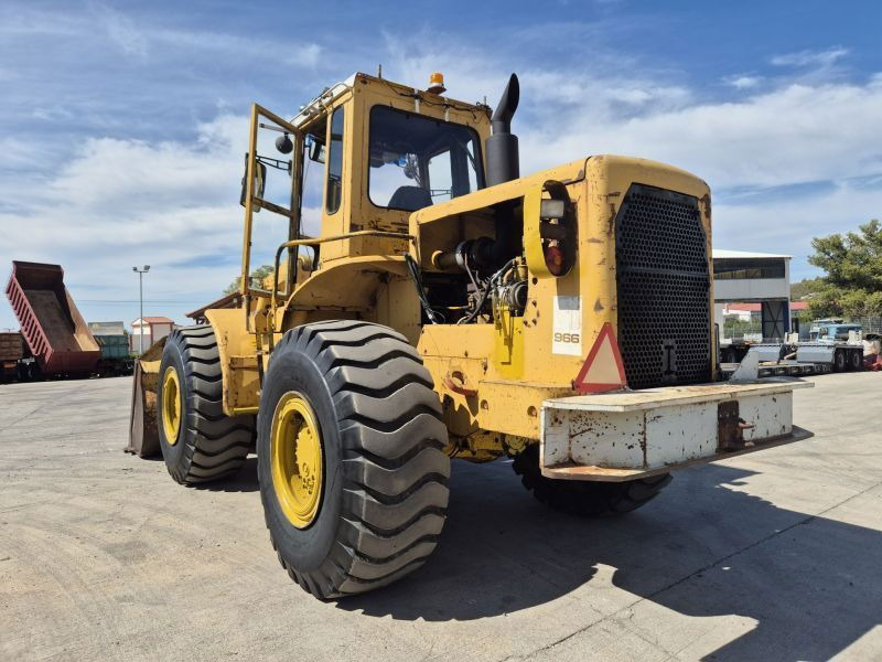 Caterpillar CAT 966C Wheeloader With Airco - اللودر بعجل: صور 1 Caterpillar CAT 966C Wheeloader With Airco - اللودر بعجل: صور 1