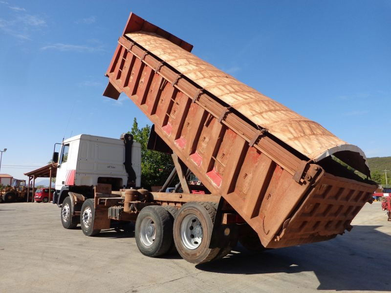 DAF 95.430 DAF 95.430ATI 8X2 Kipper -Telma/Airco - قلابات: صور 3 DAF 95.430 DAF 95.430ATI 8X2 Kipper -Telma/Airco - قلابات: صور 3