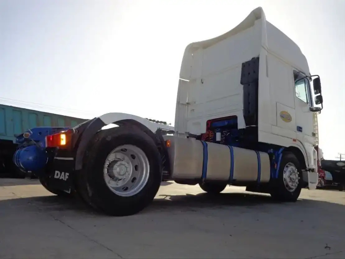 DAF XF 480 DAF XF.480 4X2 Super Space Intarder - شاحنة جرار: صور 4 DAF XF 480 DAF XF.480 4X2 Super Space Intarder - شاحنة جرار: صور 4