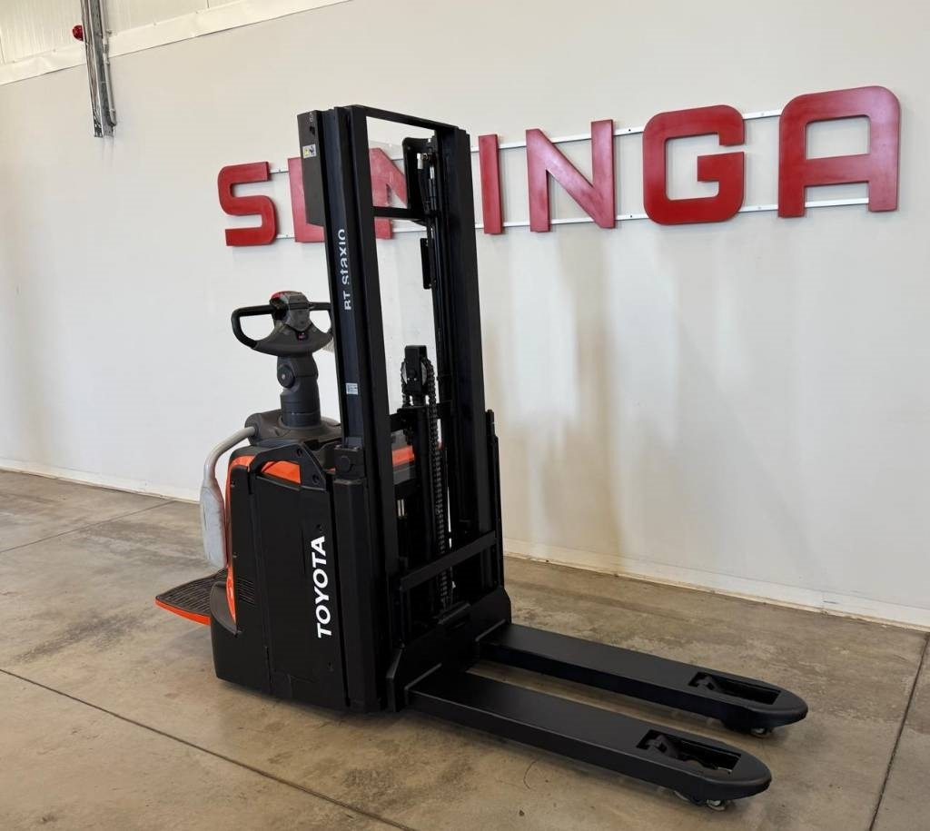 Toyota 10918 SPE120L - معدات تكديس: صور 3 Toyota 10918 SPE120L - معدات تكديس: صور 3