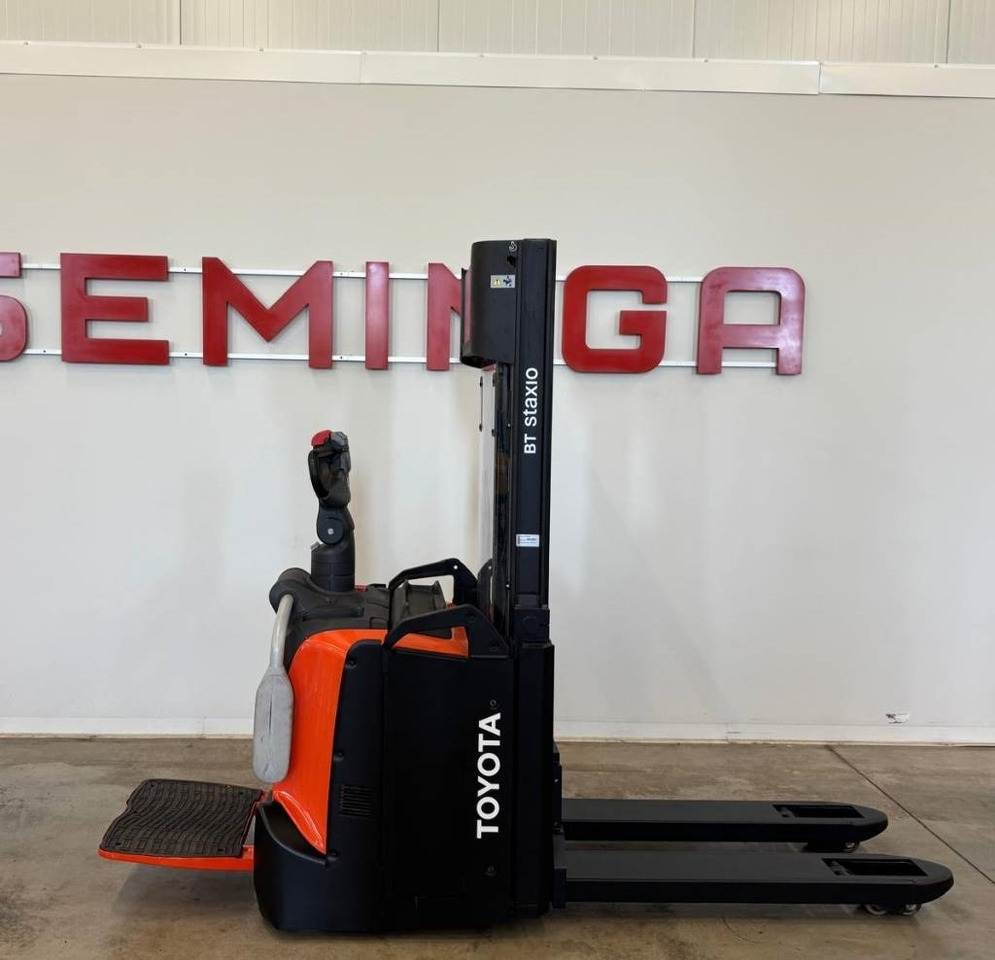 Toyota 10918 SPE120L - معدات تكديس: صور 2 Toyota 10918 SPE120L - معدات تكديس: صور 2