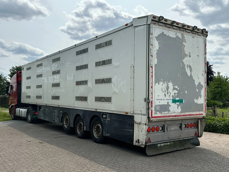 Berdex NO BERDEX HMK 4 stock livestock trailer SPF - شاحنة نقل المواشي نصف مقطورة: صور 4 Berdex NO BERDEX HMK 4 stock livestock trailer SPF - شاحنة نقل المواشي نصف مقطورة: صور 4