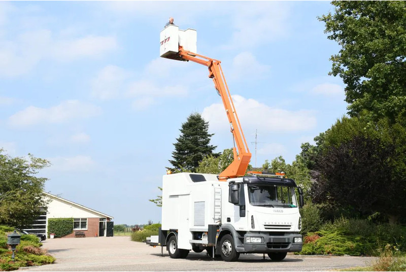 Iveco EuroCargo 120 E18!! ARBEITSBUHNE/SKYWORKER/HOOGWERKER!!EURO5!! CUSTERS!! - شاحنة: صور 1 Iveco EuroCargo 120 E18!! ARBEITSBUHNE/SKYWORKER/HOOGWERKER!!EURO5!! CUSTERS!! - شاحنة: صور 1