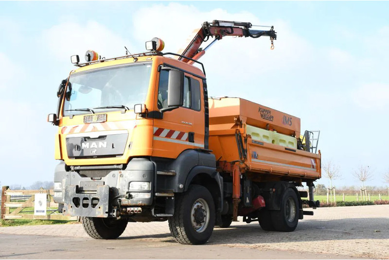 MAN TGS 18.320 4x4!! KRAN/!!!WINTERDIENST/DREISEITENKIPPER!!KOMMUNAL/KLIMA!! - قلابات, شاحنة كرين: صور 3 MAN TGS 18.320 4x4!! KRAN/!!!WINTERDIENST/DREISEITENKIPPER!!KOMMUNAL/KLIMA!! - قلابات, شاحنة كرين: صور 3
