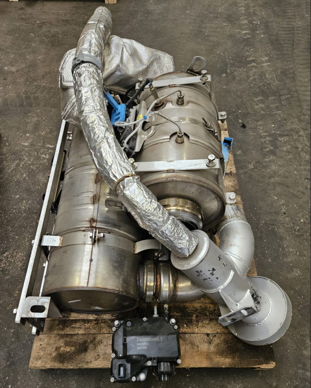 Cummins QSB6.7 - JCEXL06.7AAK - المحرك - آلات البناء: صور 2 Cummins QSB6.7 - JCEXL06.7AAK - المحرك - آلات البناء: صور 2