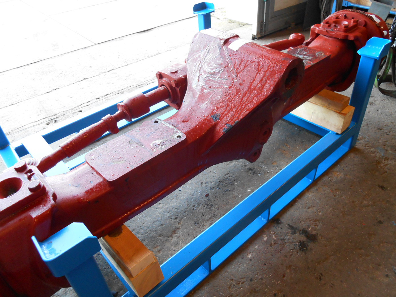 Doosan 1001040123 - 4472074052 - المحور الأمامي - آلات البناء: صور 3 Doosan 1001040123 - 4472074052 - المحور الأمامي - آلات البناء: صور 3
