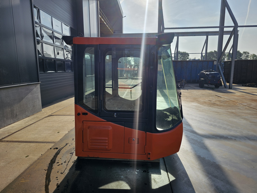 Doosan 220101-00071B - 220101-00071 - الكبائن - آلات البناء: صور 4 Doosan 220101-00071B - 220101-00071 - الكبائن - آلات البناء: صور 4