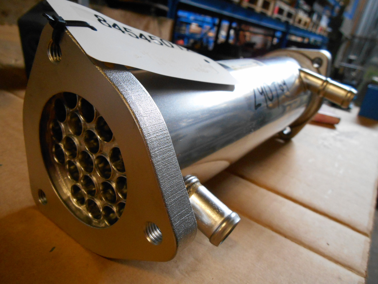 Hitachi 8980281121 - مبرد EGR - الآلات والماكينات الزراعية: صور 3 Hitachi 8980281121 - مبرد EGR - الآلات والماكينات الزراعية: صور 3