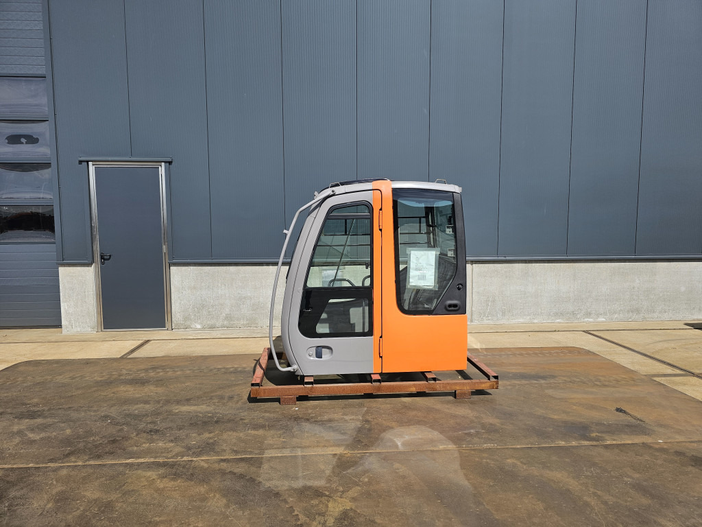 Hitachi ZX-1 Short Swing - 4459509 - الكبائن - آلات البناء: صور 1 Hitachi ZX-1 Short Swing - 4459509 - الكبائن - آلات البناء: صور 1