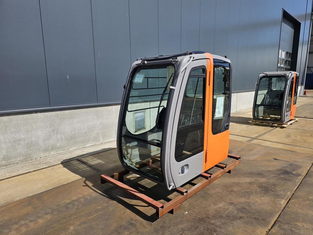 Hitachi ZX-1 Short Swing - 9230646 - الكبائن - آلات البناء: صور 4 Hitachi ZX-1 Short Swing - 9230646 - الكبائن - آلات البناء: صور 4