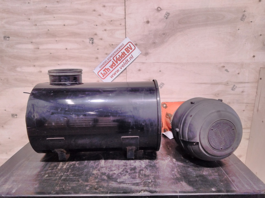 Hitachi ZX470LCH-3 - - فلتر الهواء - آلات البناء: صور 1 Hitachi ZX470LCH-3 - - فلتر الهواء - آلات البناء: صور 1