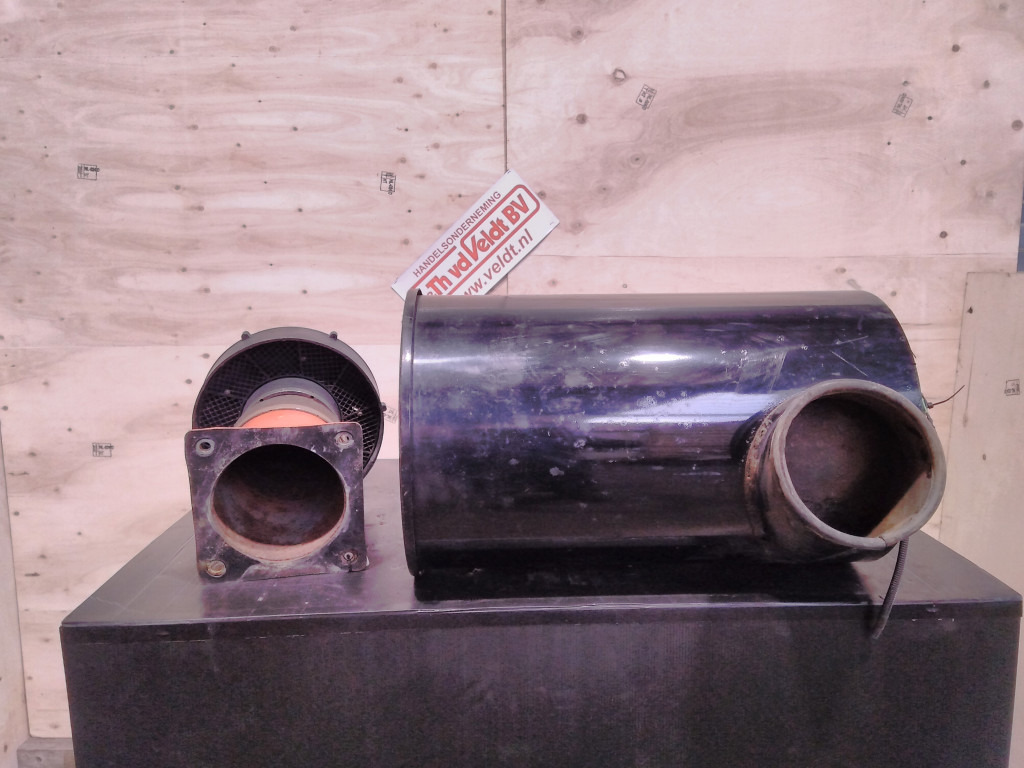 Hitachi ZX470LCH-3 - - فلتر الهواء - آلات البناء: صور 3 Hitachi ZX470LCH-3 - - فلتر الهواء - آلات البناء: صور 3