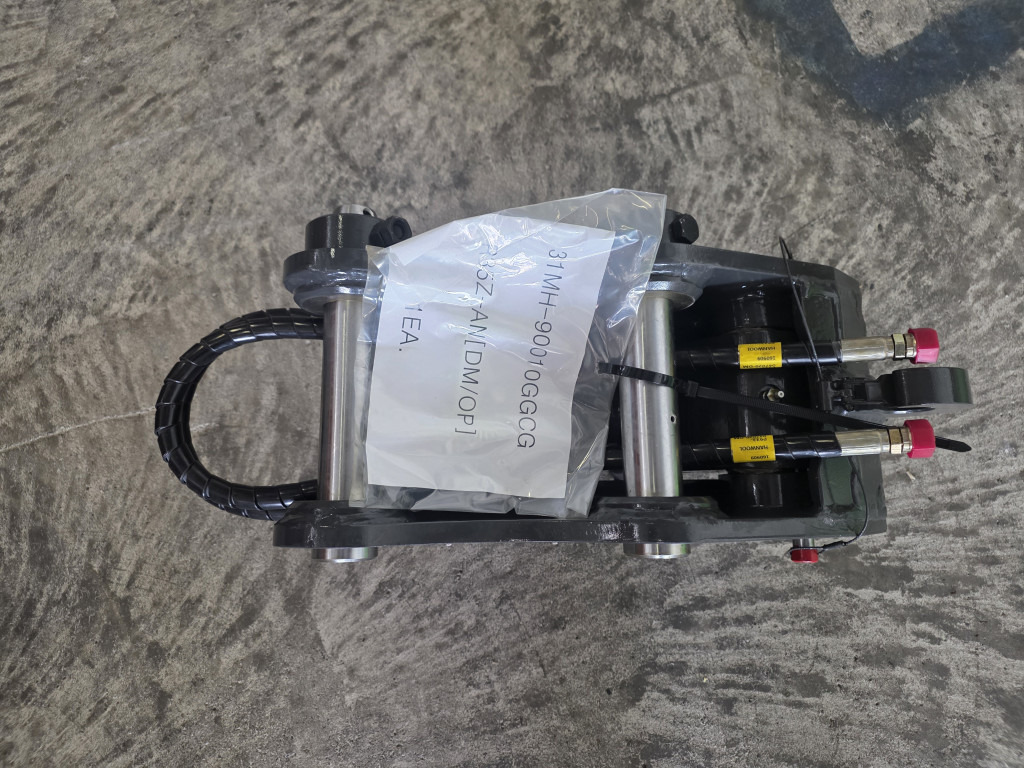 Hyundai 31MH90010GG - 31MH-90010GG - وصلة الربط للمعدات المعلقة - آلات البناء: صور 2 Hyundai 31MH90010GG - 31MH-90010GG - وصلة الربط للمعدات المعلقة - آلات البناء: صور 2