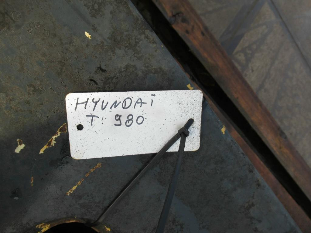 Hyundai 980 - - كأس مترعة - اللودر بعجل: صور 4 Hyundai 980 - - كأس مترعة - اللودر بعجل: صور 4