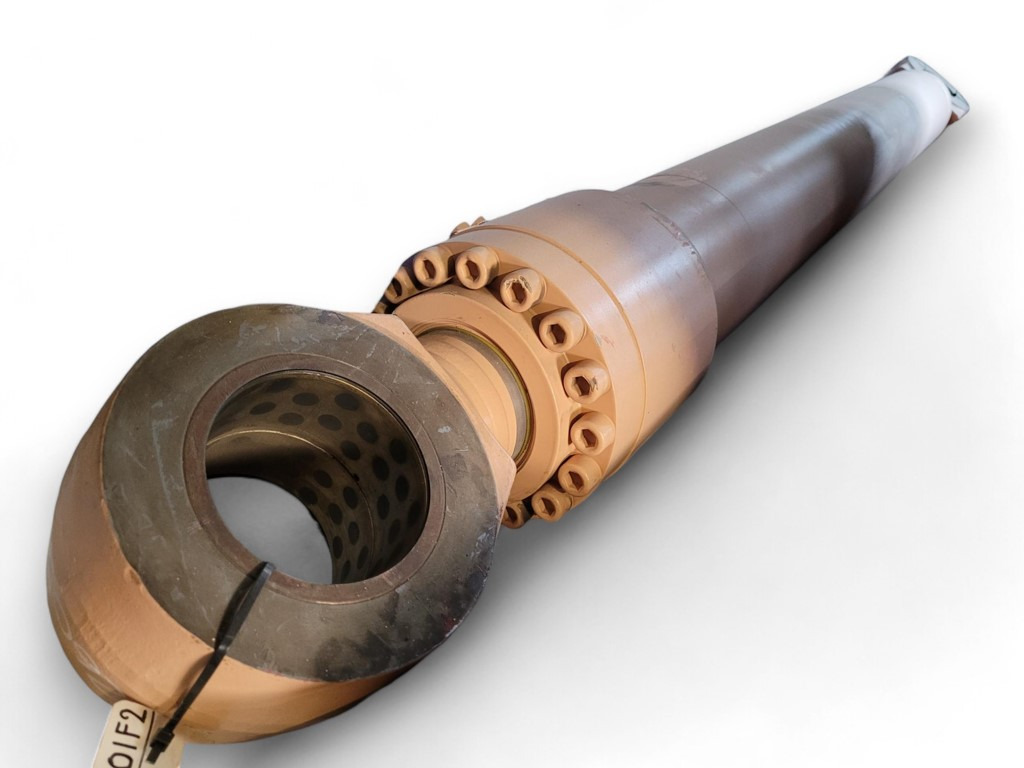 Kobelco LS01V00001F2 - LS01V00002F1 - الاسطوانة الهيدروليكية - آلات البناء: صور 1 Kobelco LS01V00001F2 - LS01V00002F1 - الاسطوانة الهيدروليكية - آلات البناء: صور 1