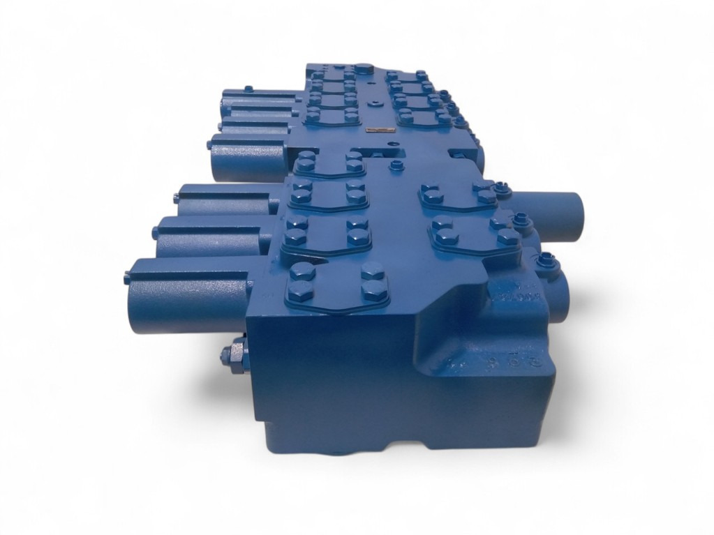 Liebherr 5009933 - M8-1228-03/7M8-32 - صمامات هيدروليكية - آلات البناء: صور 4 Liebherr 5009933 - M8-1228-03/7M8-32 - صمامات هيدروليكية - آلات البناء: صور 4
