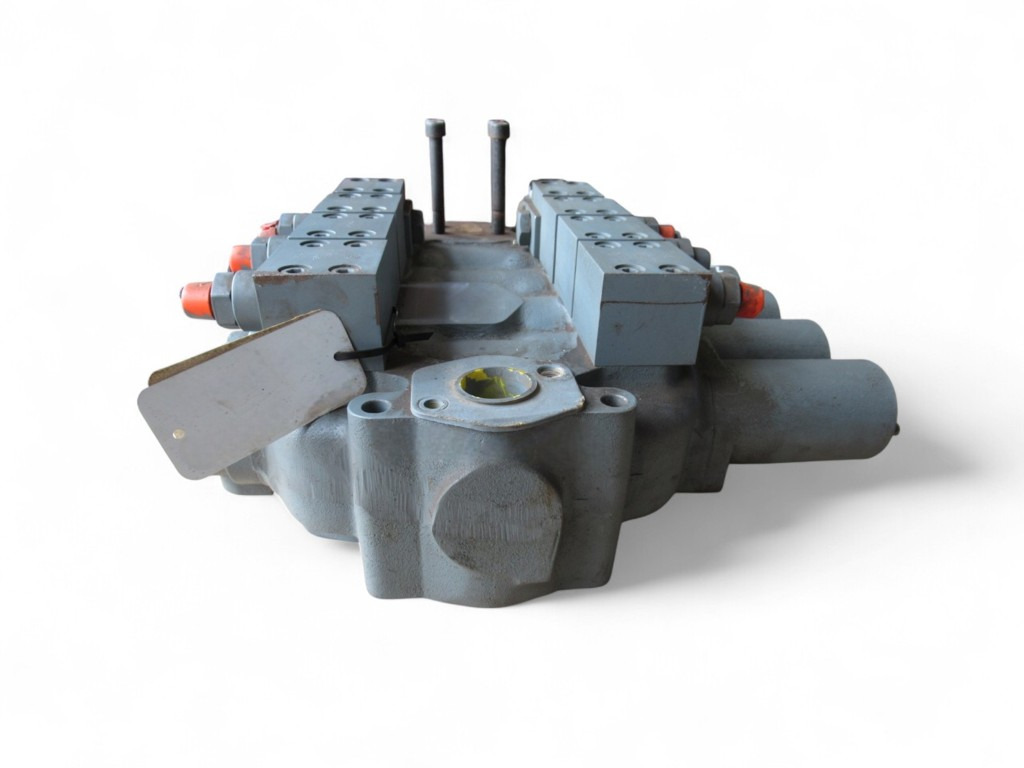 New Holland 1771467 - صمامات هيدروليكية - آلات البناء: صور 3 New Holland 1771467 - صمامات هيدروليكية - آلات البناء: صور 3