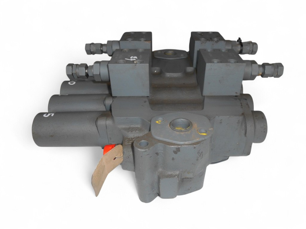 New Holland 1774139 - صمامات هيدروليكية - آلات البناء: صور 2 New Holland 1774139 - صمامات هيدروليكية - آلات البناء: صور 2